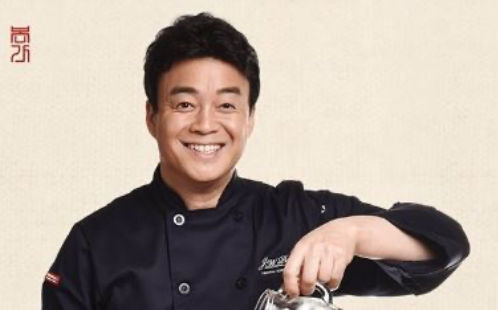 《黑白大廚》白種元人設翻車新節目停播！本人二度道歉