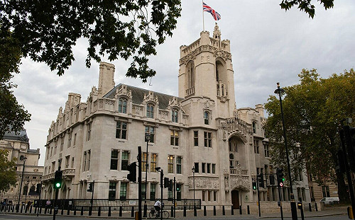跨性別者權益遭重擊！英國最高法院判決裁定 : 女性只限「生理女性」