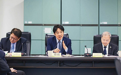 掛保證2032年前穩定供電！賴清德指缺綠電：推動綠能建設   