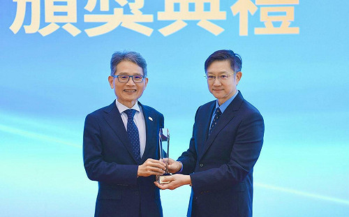 打破硬體獨大局面！啟雲科技3D Picbot勇奪2025智慧顯示應用大賞