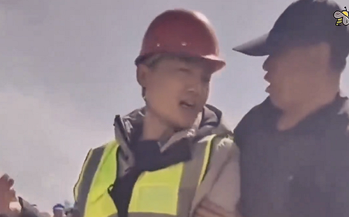 （影）刨祖墳、搶民地、毀環境! 中國官僚惡行引爆多地抗議潮 傳蒲城警被打跑