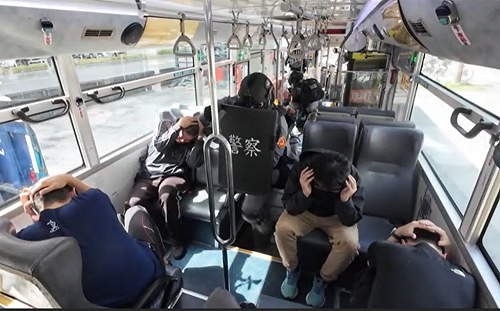 2025世壯運反恐演練 維安人員破窗攻堅營救