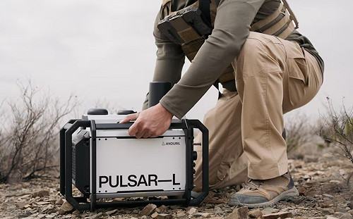因應無人機威脅 安杜里爾推出重量不到25磅「Pulsar-L」電子干擾器