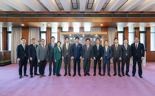 林佳龍見自民黨青年局暢談「台灣戰略三鏈」：台日合作可互惠共榮