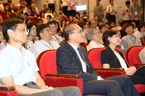 林全:研議設立青少年文化教育帳戶和文化卡