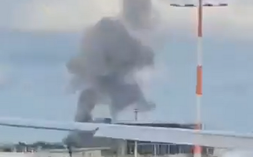 (影) 伊朗給情報? 以機場遭胡塞導彈襲擊 誓言「七重」報復 還將絞死9哈瑪斯