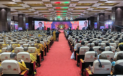 2025年聯合國衛塞節開幕 宓雄AI產品點亮佛教國際舞台