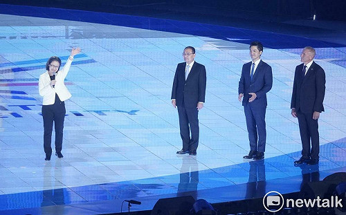 世壯運開幕式！蔣萬安親自陪同上台　蕭美琴致歡迎詞：Welcome to Taiwan！