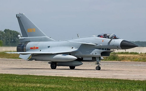 不顧「萬國牌」 只求快速入手! 傳印尼想買42架二手殲-10戰機 還要Su-35