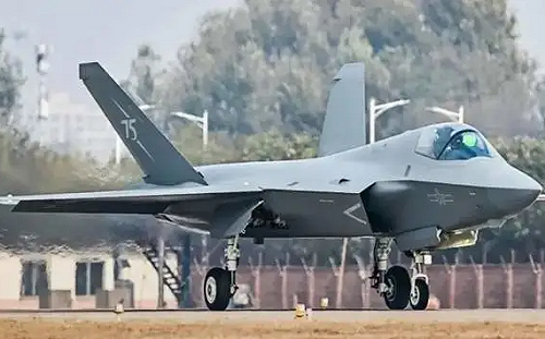 美要賣印F-35 中國加速巴軍援!殲-35交付提前半年 巴空軍一夜升級五代機