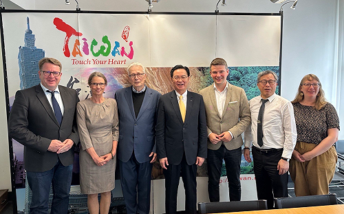 吳釗燮訪德國成近年首例！涉外人士：歐洲尋求合作無人機、AI     