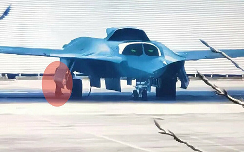 根本不配稱第6代戰機? 「殲-36 」真實性能存疑 網析 : 恐遠不如美B-21