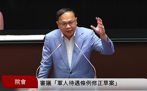 (影) 國民黨顧國軍幫加薪?王義川狠嗆:國軍在馬執政只領6,000!