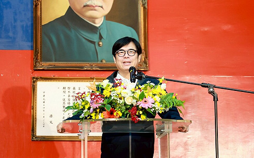 平衡區域發展財政需求  陳其邁邀南台灣縣市長向卓榮泰請命