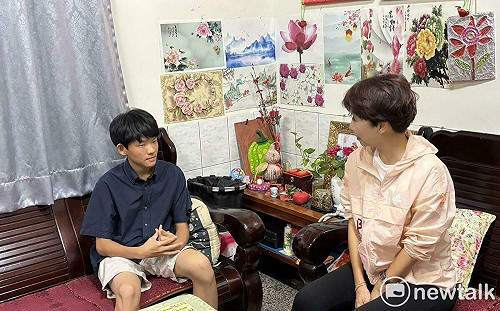 陳亭妃請益全國狀元陳胤泰「高分心法」 並鼓勵安心追夢