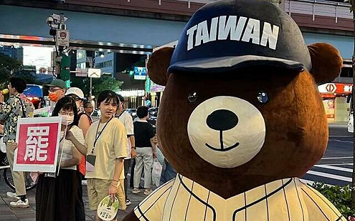 ｢8月23日投罷免票｣是假消息！矢板明夫：故意誤導選民降低投票率