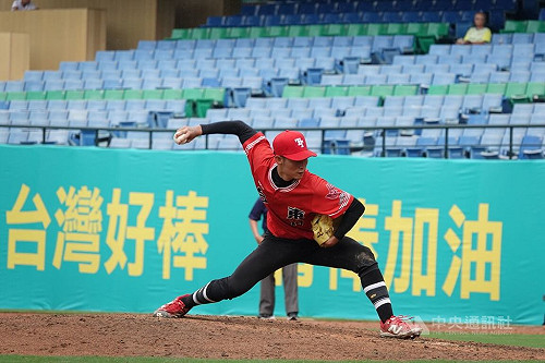 陳世展玉山盃遺憾落淚  拚選秀高龍偉點優勢和建議