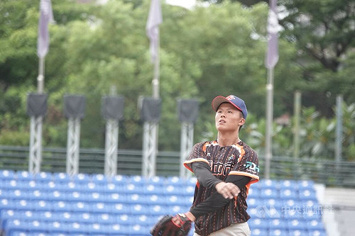 王奕翔玉山盃獲MVP證明自己 神似陳仕朋畢業拚選秀