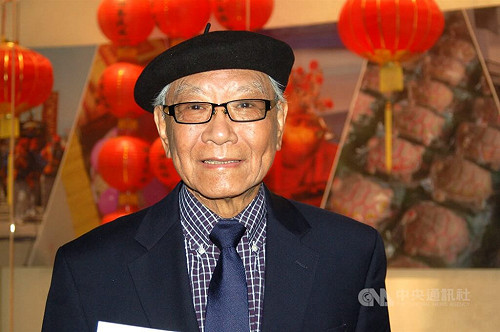 「錯誤」詩句聞名華文世界 詩人鄭愁予辭世