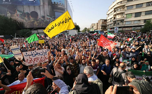 (影) 才剛反擊卡達美基地 伊官媒宣布停火! 反對派:人民對神權專制感厭倦