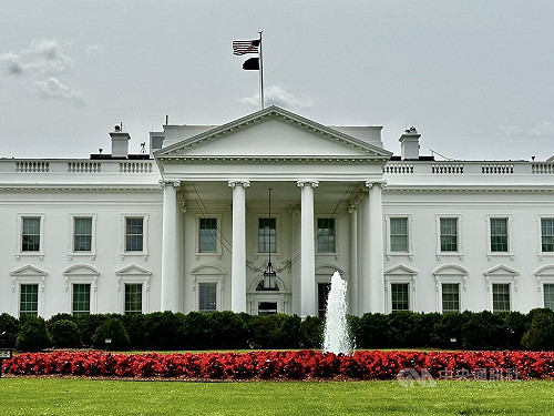 白宮：沒跡象顯示伊朗在美軍突襲前移走任何濃縮鈾