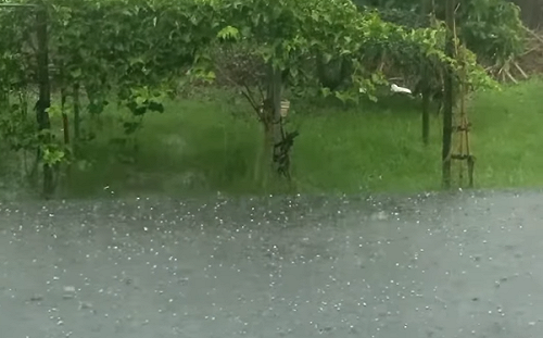 高層冷心低壓發威！全台「多處下冰雹」台7甲線恐預警性封閉