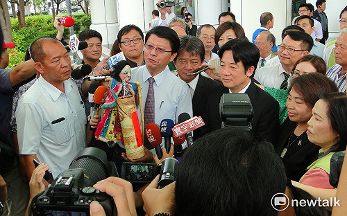 啟動台南新藍海  謝龍介參選黨部主委