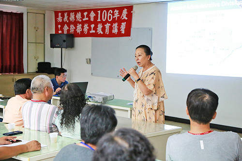 張花冠變身講師！推廣燈會拼地區發展