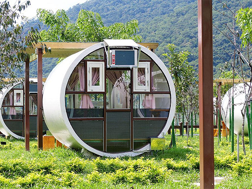 吉野櫻下  來去涵管住一晚！