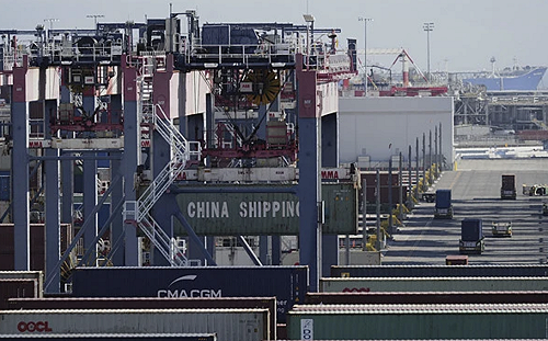 中國警告各國不准「聯美抗中」! 彭博：美正擬以「分層關稅」孤立中企