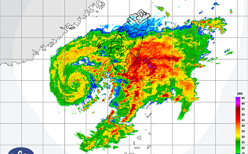 不斷更新》彰化、台中宣布18時起放颱風假！7/6各縣市停班停課一覽