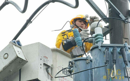 丹娜絲風災後續：台南逾3萬戶仍未復電　災民怒罵別再用『同理心』合理化效率低落 