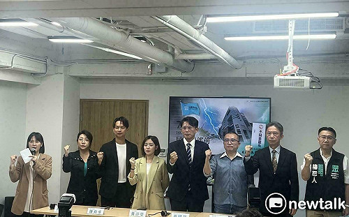 酸青鳥重返立院人數少！許智傑嗆藍白最後的晚餐 黃國昌嗆：還有臉？