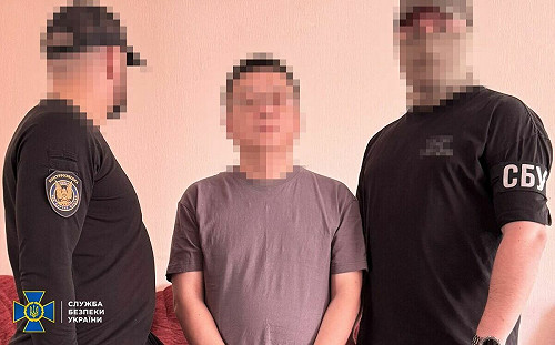 中共「長臂間諜行動」碰壁！烏抓到2間諜 美、義合力逮駭客、法破9「警察站」