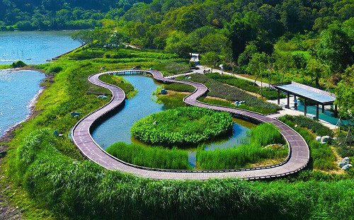 高雄觀音湖華麗變身  雙獲2025建築園冶獎及國家卓越建設獎