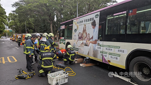 行人斑馬線上遭公車撞死  北市公運處：最高罰9萬元