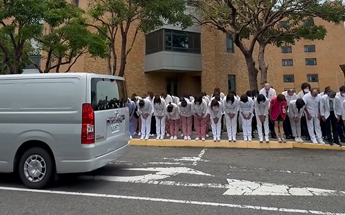 遺愛人間！台電李元瀚殉職捐眼角膜 百名醫護列隊含淚送行