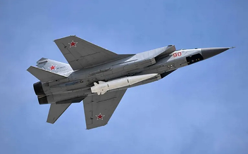 北約顧問與F-16遭毀滅? 俄逾10枚「匕首」轟烏西部機場 稱還有數百烏軍喪生