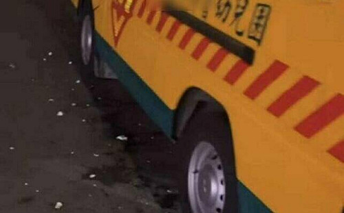 狂搧幼童耳光引眾怒!竹南幼兒娃娃車遭蛋洗畫面曝光