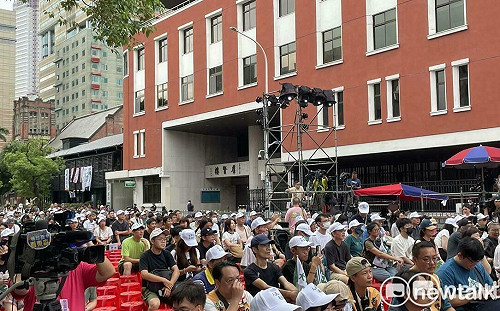 大失敗後醒了？罷團支持者竟發文認錯！喊話「支持核三、歡迎對岸同胞用健保」