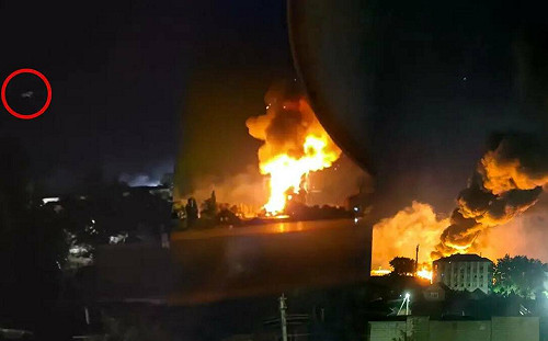 (影) 俄軍後勤崩潰大亂! 烏無人機連毀俄軍備 油庫起火、補給癱瘓、鐵路大亂