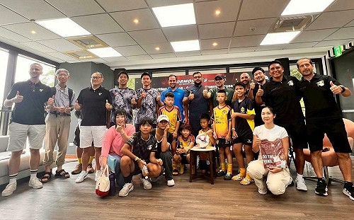 福爾摩沙七人制足球賽座談會  跨國教練齊聚分享訓練理念 