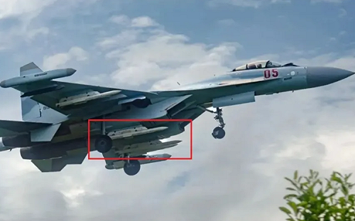 射程直逼190公里! 烏戰機受威脅 俄新空對空飛彈曝光 R-77M酷似中霹靂-15