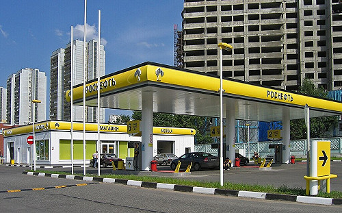 俄羅斯石油與天然氣收入本月銳減35%　國家預算更無著落 