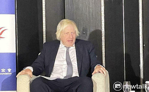 台灣關稅20%如何跟英國一樣低？強生：川普喜歡「交易」 