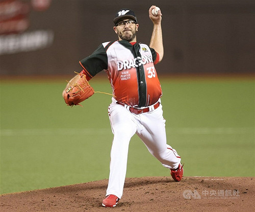 鑀龍應不會再先發  龍聖要克服炎夏與手汗