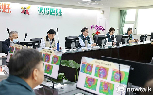 颱風楊柳逼近　黃偉哲召開防颱整備會議嚴陣以待因應防範