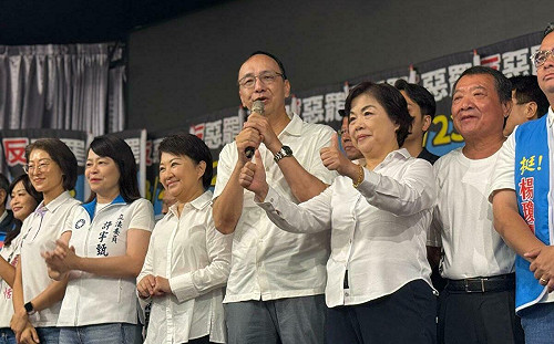 意指黨主席選舉？選舉同台朱立倫　盧秀燕表態幫朱按個讚