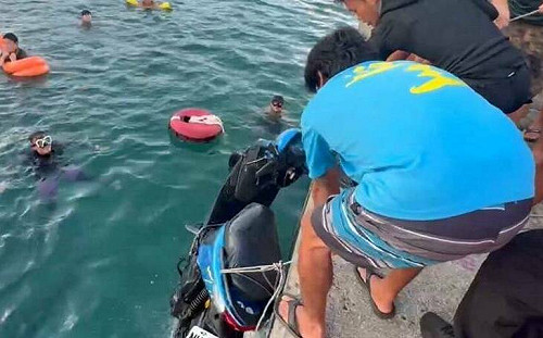 香港遊客綠島騎機車落海！海巡即刻救援驚險撿回一命