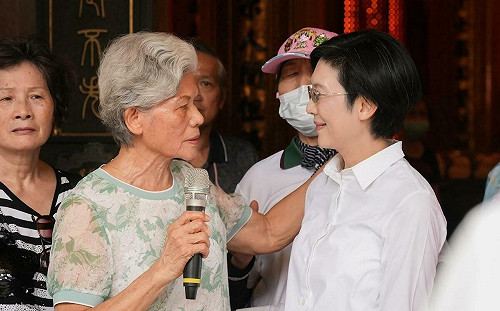 向鳳山天公宣示  林岱樺：面對暗黑勢力打壓、堅定走高雄的路